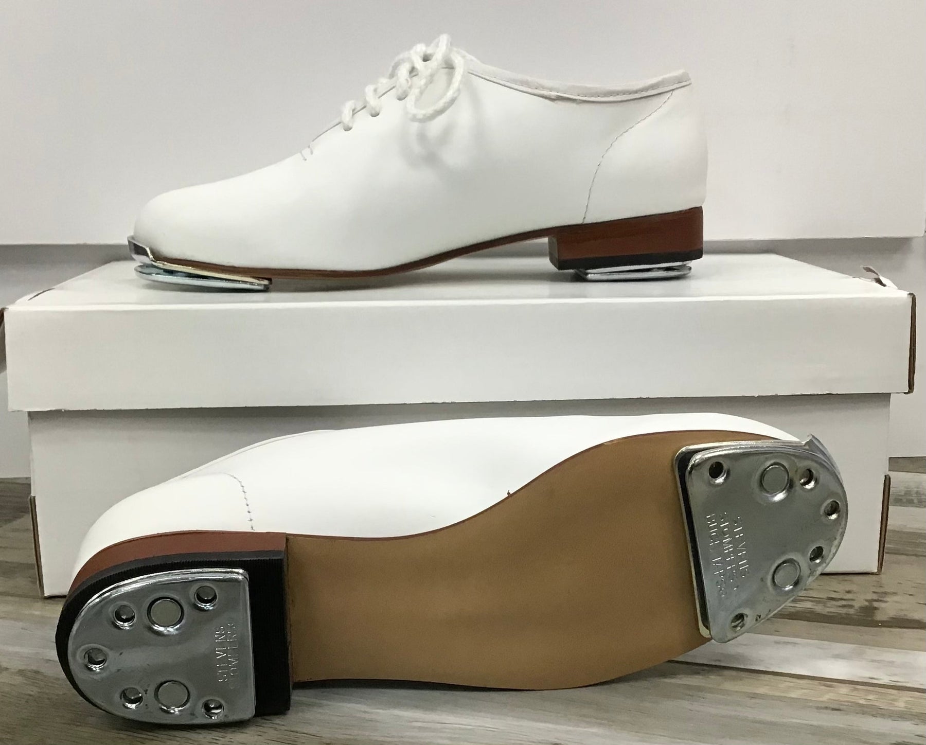 Steven’s Clogging Supplies Ms. Stomper Clogging Shoes Ladies (507