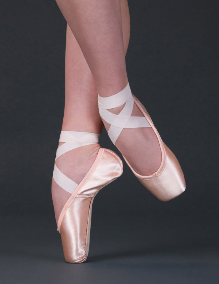 MONTHLY SUBSCRIPTION: VIP SUBSCRIBE & SAVE POINTE SHOE PROGRAM - Suffolk - Spotlight - STANDARD SHANK - (Sizes 2-5.5) - Pointe Shoes - (GSO)